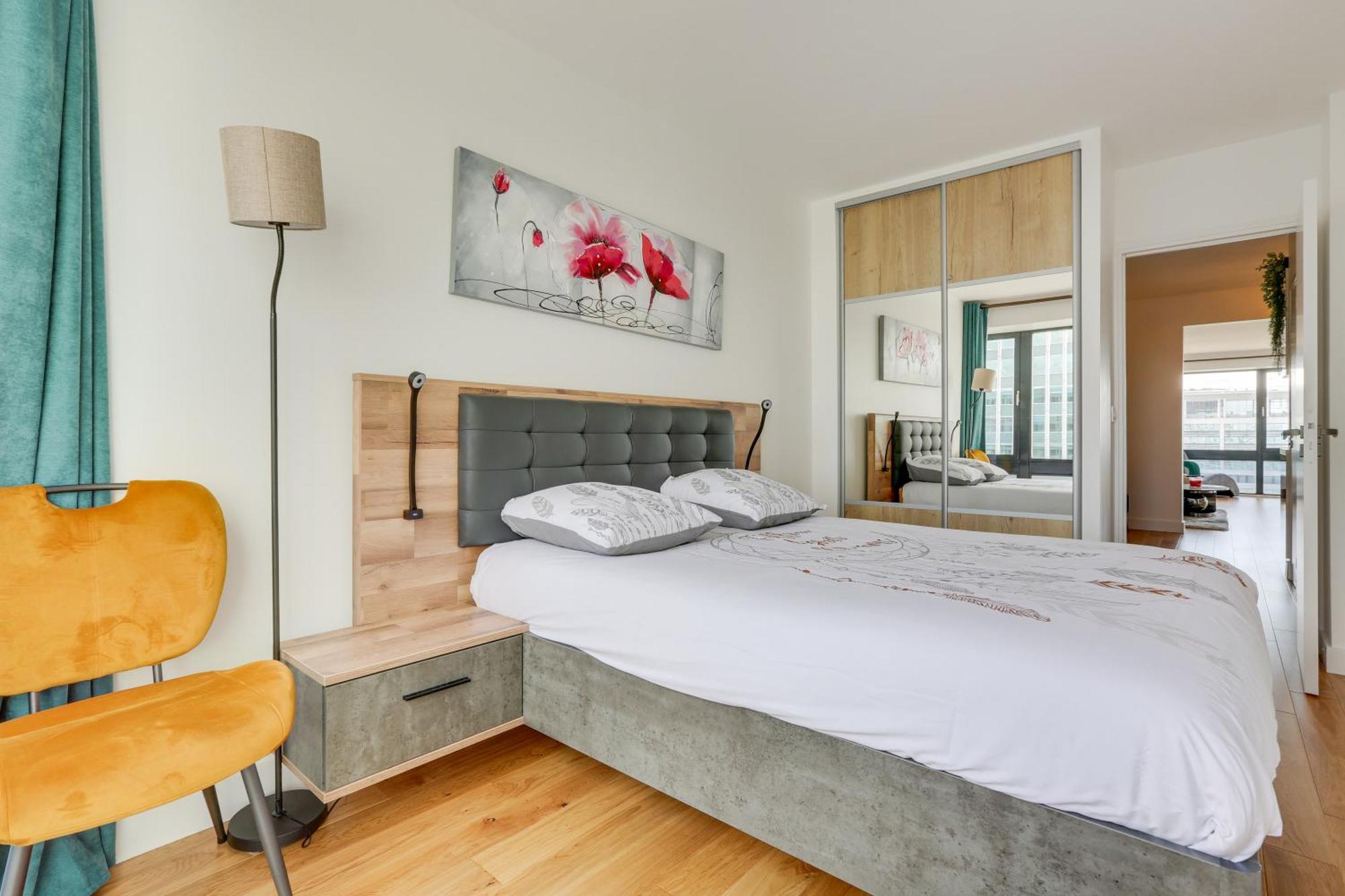 Paris Luxury Apartment 75M2 With Eiffel Tower View, 1 Min Metro, Parking Exterior foto