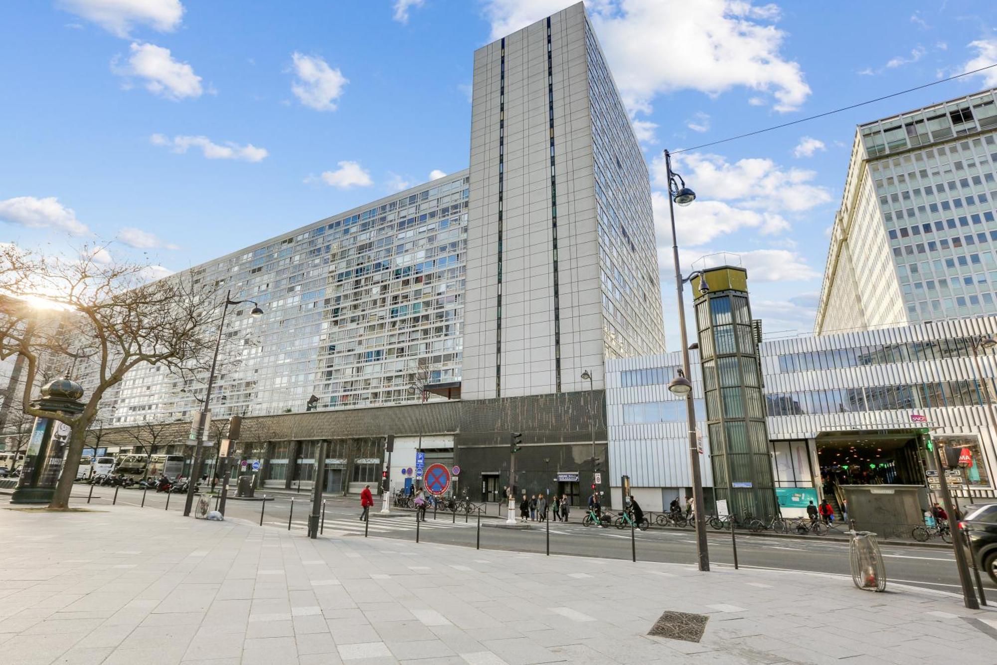 Paris Luxury Apartment 75M2 With Eiffel Tower View, 1 Min Metro, Parking Exterior foto