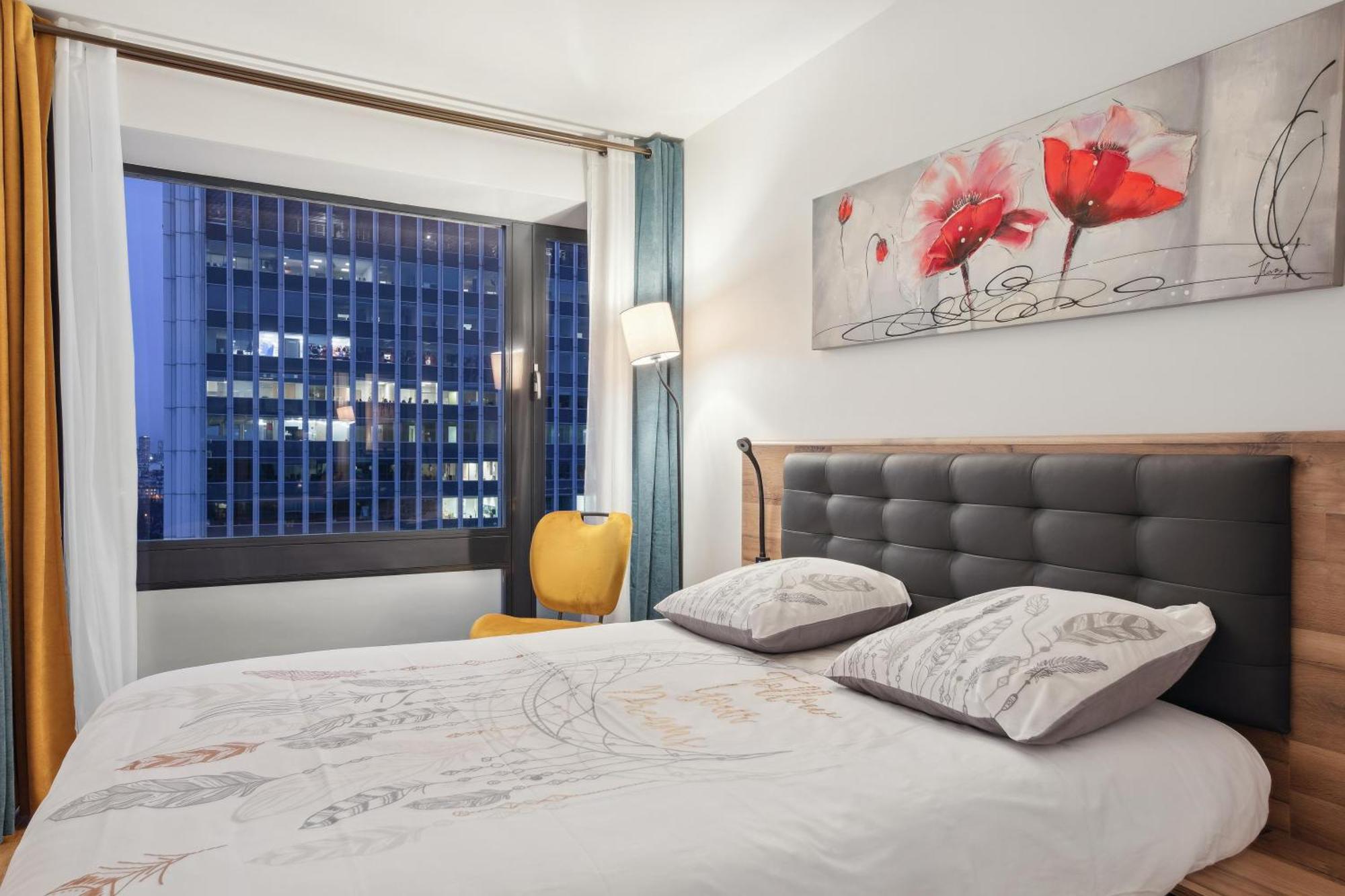 Paris Luxury Apartment 75M2 With Eiffel Tower View, 1 Min Metro, Parking Exterior foto