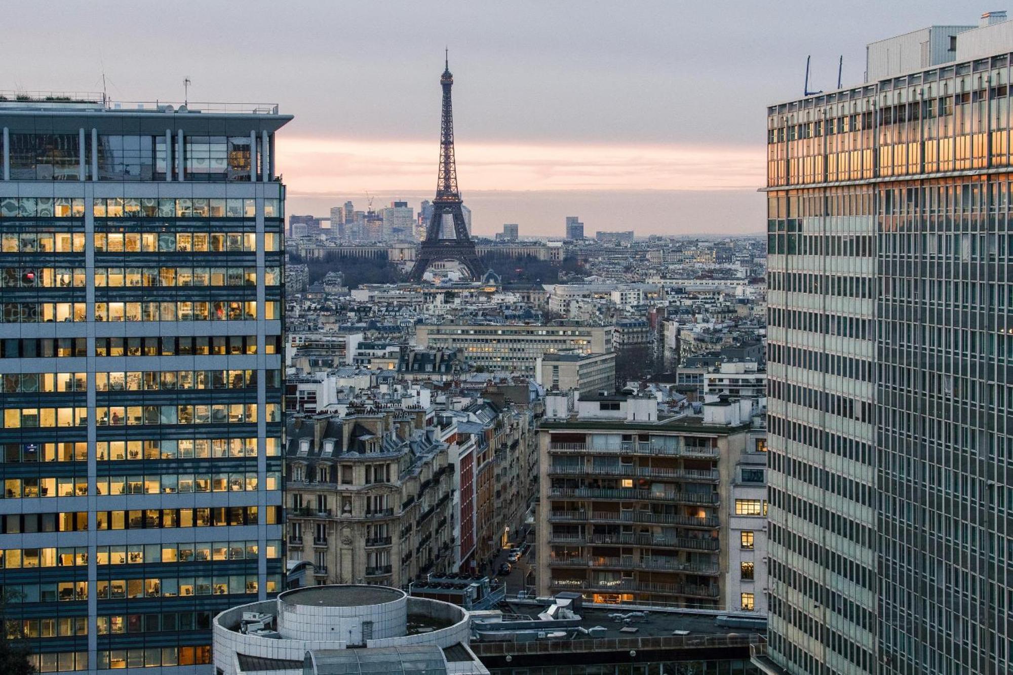 Paris Luxury Apartment 75M2 With Eiffel Tower View, 1 Min Metro, Parking Exterior foto